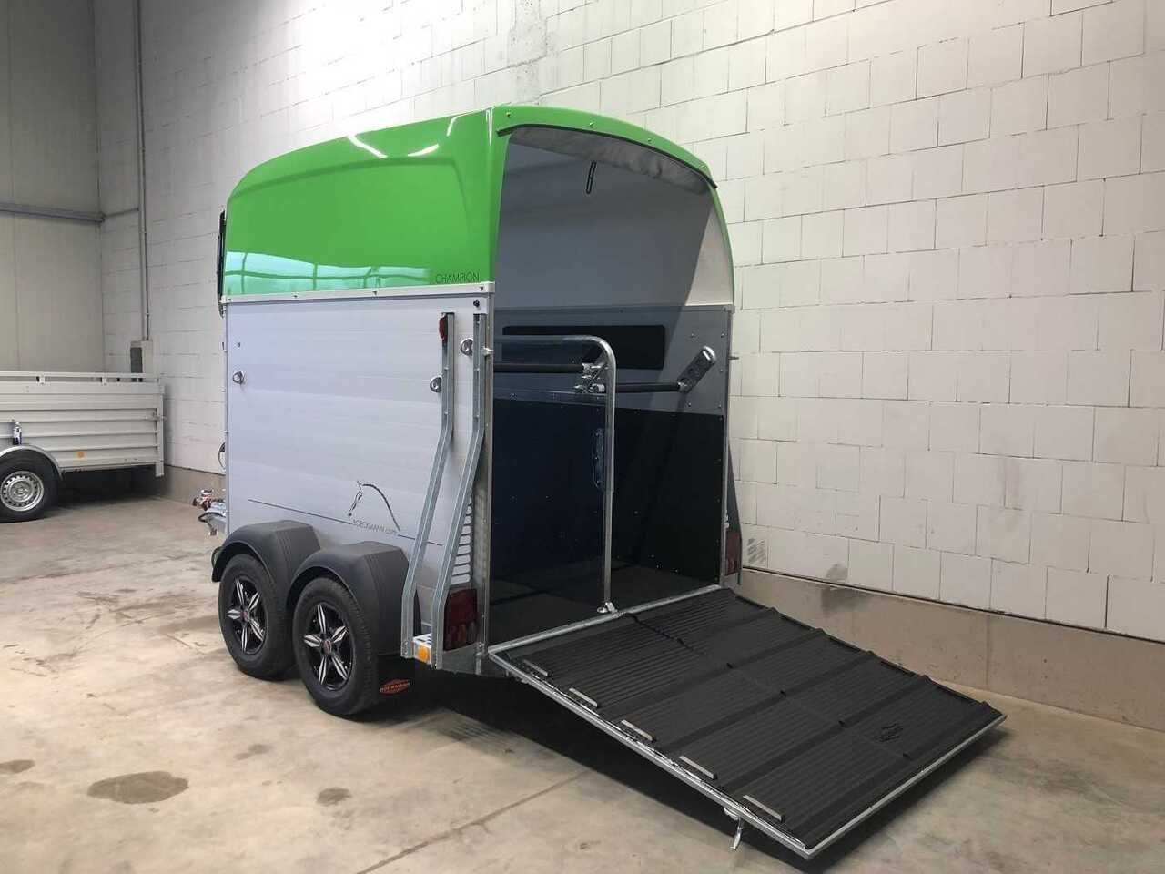 BOECKMANN-Champion-R-ALF-Pferdeanhanger-Germany_16234_408585791747.jpg