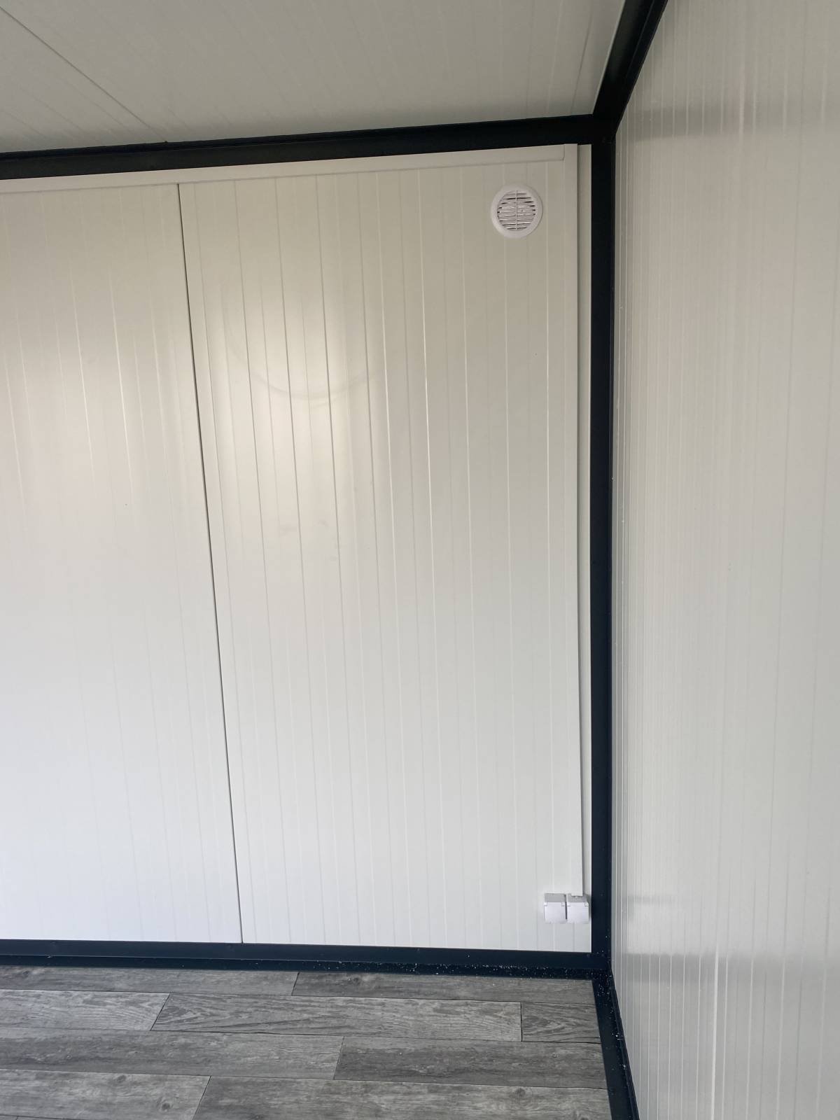 MK2235-pawilon-handlowy-14-min.jpg