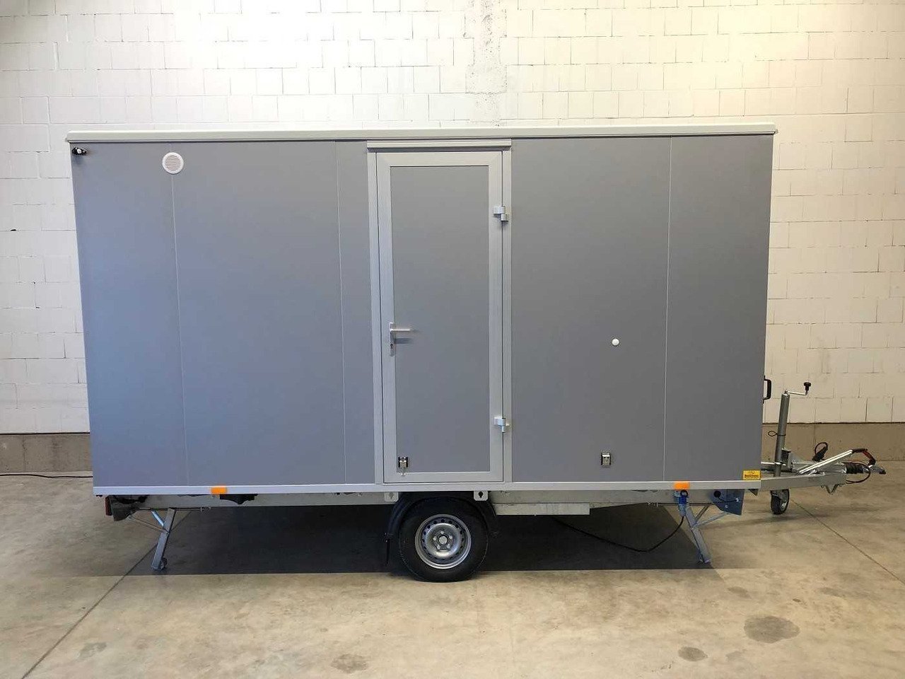 Mobi-4201-WC-Bauwagen-Allemagne_16234_9675591286077.jpg