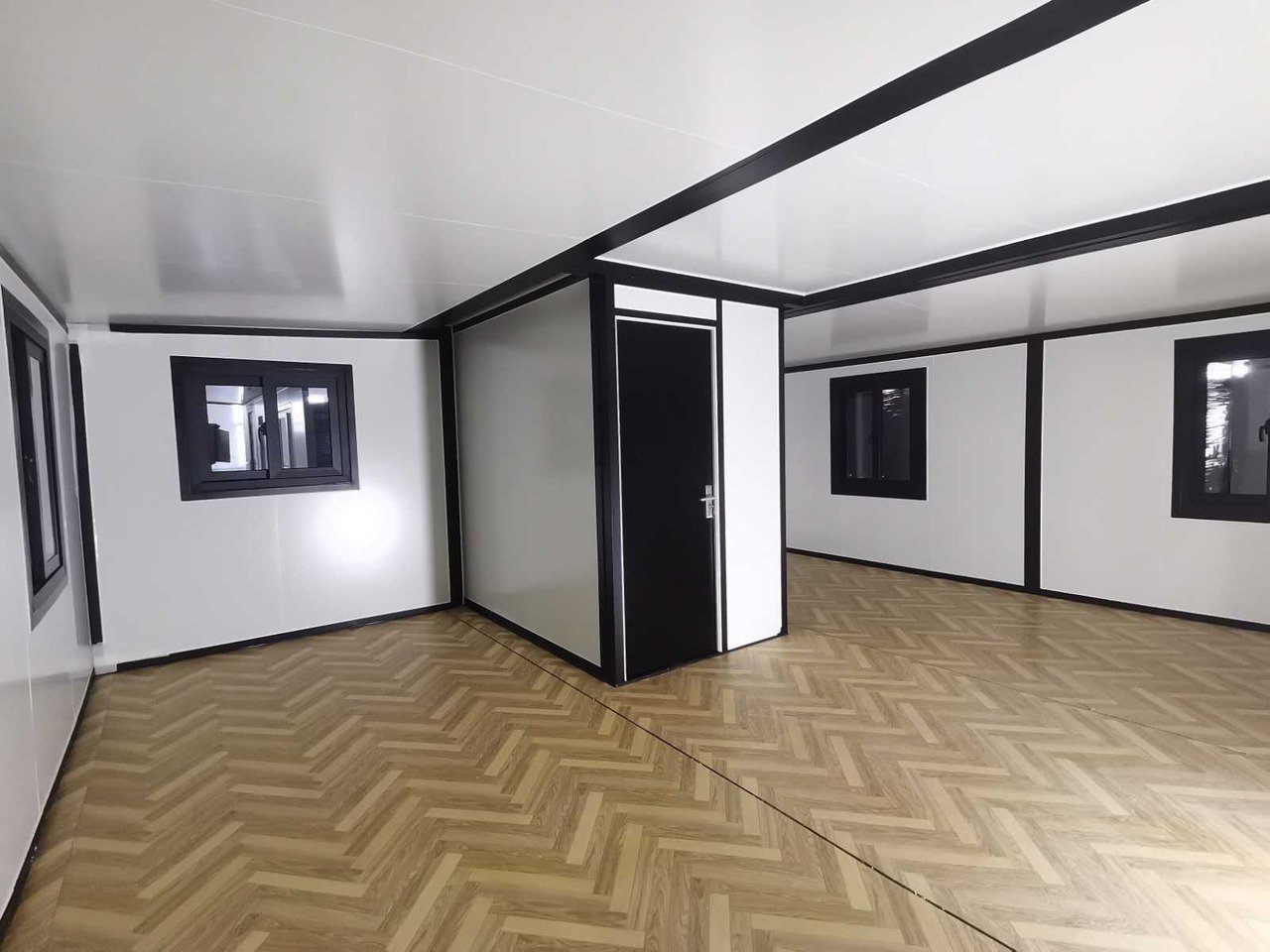 Stahlworks-Deluxe-19ft-20ft-Alankomaat_8045_7886365645836.jpg