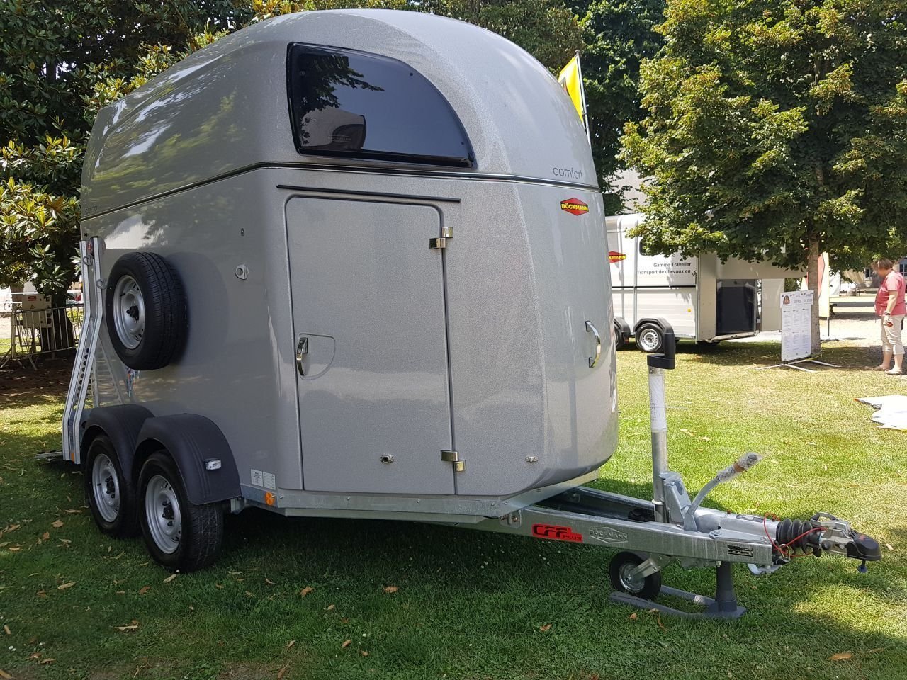 van-chevaux2035ivolus.jpg